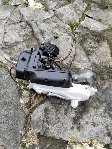 BLOCCO MOTORE PIAGGIO VESPA ET2 50 (ZIP SFERA DAL1997 AL 2002 E OLTRE (COMPLETO)