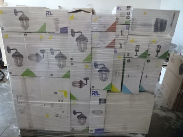 Stock illuminazione per interni ed esterni 5344 pezzi - Foto 8