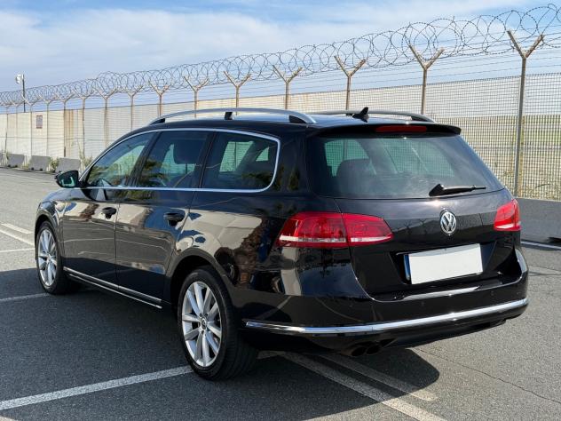 Volkswagen Passat 2.0 TDI 140 CV - Highline-FULL - Foto 9