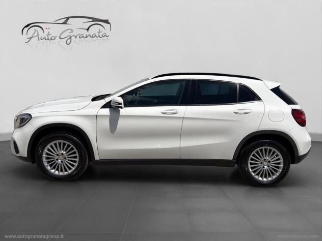 MERCEDES-BENZ GLA 200 d Automatic Sport PARI NUOVA SENZA UN DIFETTO! - Foto 4