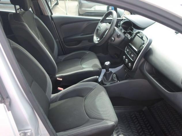 RENAULT Clio Clio IV 1.5 dci energy Duel 90cv my18 rif. 24078695 - Foto 6