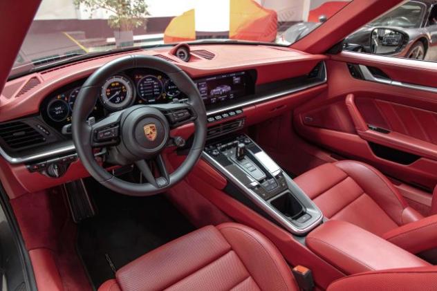 PORSCHE 992 TURBO S CABRIO|PCCB|LIFT|AKRAPOVIC|PLDS+|BOSE rif. 23957418 - Foto 9