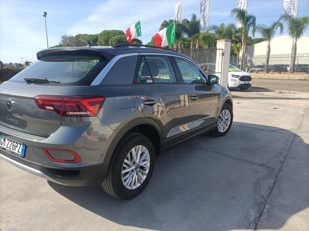 Volkswagen T-Roc 2.0 TDI SCR Style 2023 - Foto 4