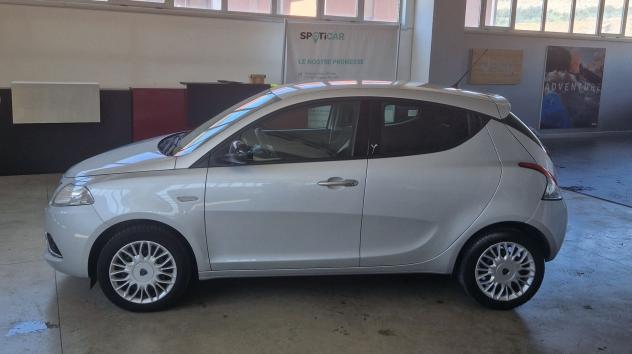 Lancia Ypsilon Ypsilon 1.2 Gold 69cv my16 - Foto 6
