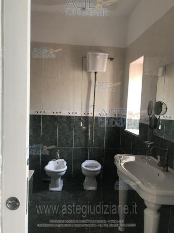 IMMOBILI-IMMOBILE RESIDENZIALE-Vico Pontillo al Corso Cavour n. 8 - Foto 5