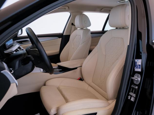 BMW 518d Touring mhev 48V auto - Foto 9