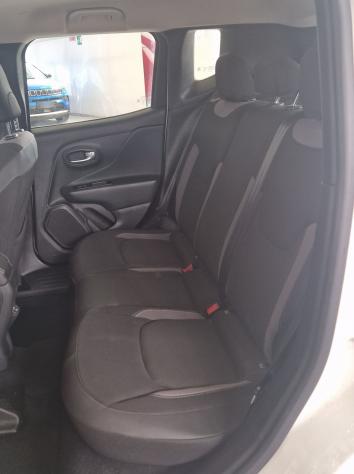 Jeep Renegade 4xe 1.3 T4 PHEV 190cv Limited 4xe Auto - Foto 9