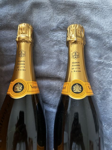 Twin Set Champagne - Confezione 2 Bottiglie Sigillate in Scatola - NUOVE - Foto 2