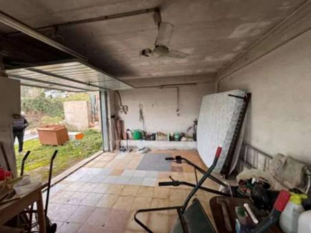 Immobile in asta di 199 m² con più di 5 locali in vendita a Montappone - Foto 2