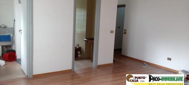 Via Sardegna locasi ufficio bivano più wc - Foto 11