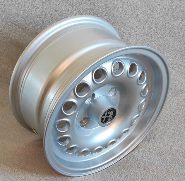 Cerchi gta 7x14 pcd 4x108 et23 alfa romeo - Foto 9