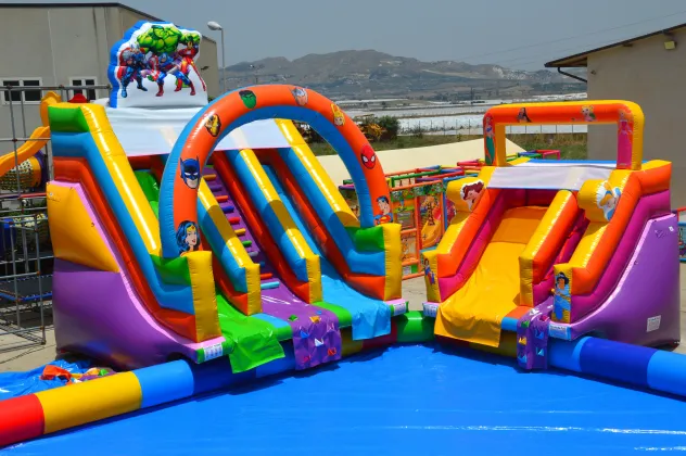 Giochi gonfiabili acquatici per ludoteche e parchi turistici - Foto 4