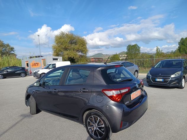 TOYOTA YARIS 5p 1.5h ACTIVE 54 KW - Foto 4