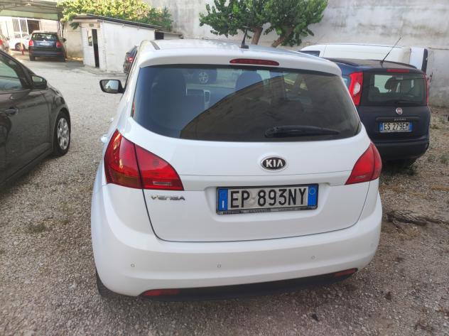 Kia Venga 1.4 EcoGPL Cool - Foto 3