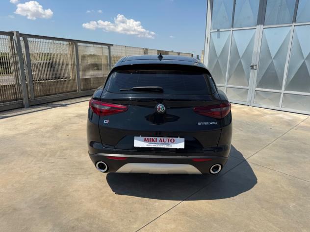 Alfa Romeo Stelvio 2.2 Turbodiesel 210 CV AT8 Q4 B-Tech - Foto 4