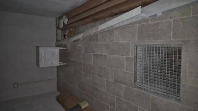 Immobile in asta di 198 m², box auto doppio in vendita a Affi - Foto 9