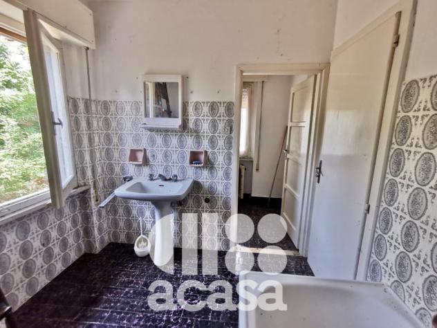 CASA INDIPENDENTE PARZIALMENTE RISTRUTTURATA - Foto 16