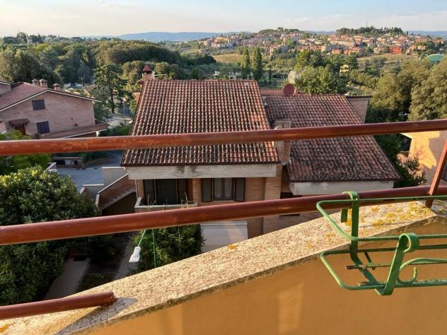 Appartamento in vendita a Siena 81 mq Rif: 1060365
