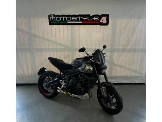 TRIUMPH Trident 660 2022