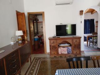 Appartamento in collina, non lontano dal mare con vista golfo di Patti e eolie.
