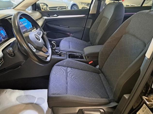 VOLKSWAGEN Golf 2.0 TDI 115 CV Berlina SCR Life rif. 23653793 - Foto 9