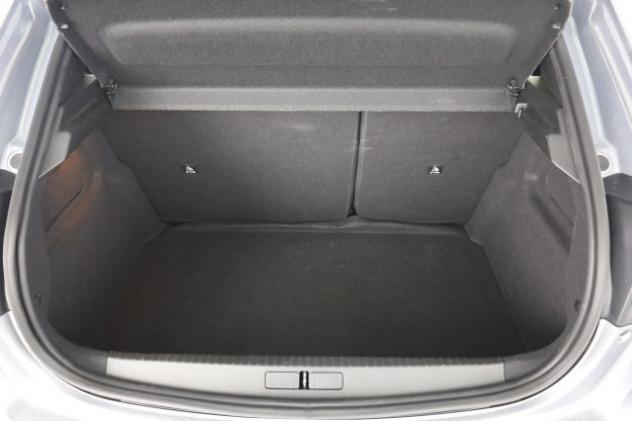PEUGEOT 208 208 PureTech 100 Stop&Start 5 porte Allure rif. 24028715 - Foto 6