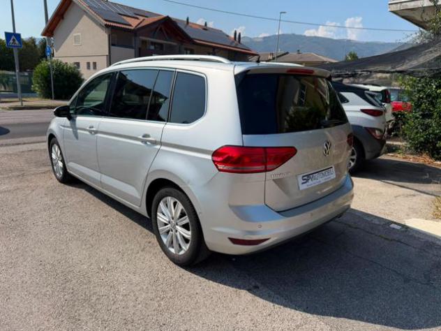 VOLKSWAGEN Touran 1.6 TDI Executive BlueMotion Technology rif. 24008296 - Foto 5