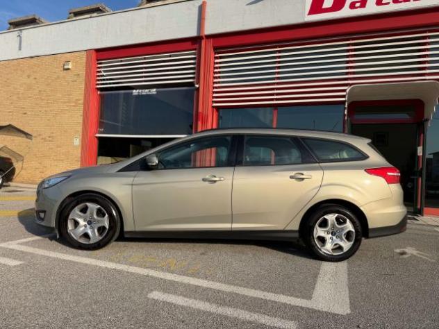 Ford Focus SW 1.5 tdci Plus s, NEOPATENTATI OK! - Foto 3
