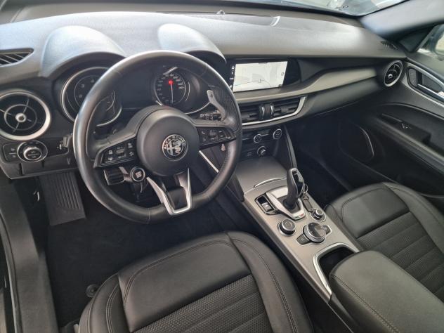 Alfa Stelvio Q4 190 CV Sprint - Foto 8