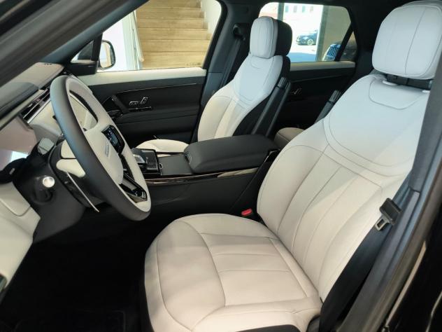 Land Rover Range Rover Sport Dynamic SE - 3.0D 250CV - Foto 9