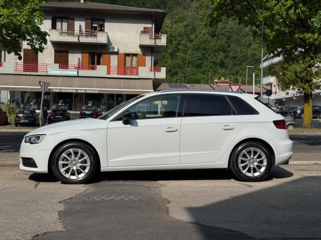 Audi A3 SPB 1.6 TDI Sport - SENSORI PER IL PARCHEGGIO - VETRI OSCURATI - Foto 4