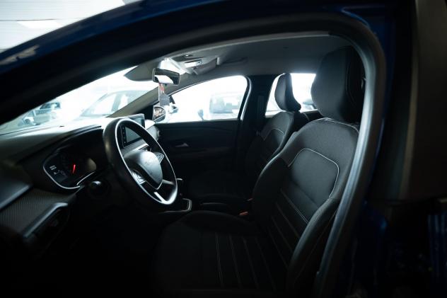 Dacia Sandero Stepway III 2021 Stepway 1.0 tce Comfort SL DaciaPlus Eco-g 100cv - Foto 8