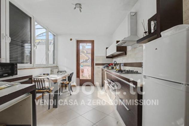 Appartamento di 113 m² con 4 locali e box auto in vendita a Treviglio - Foto 2