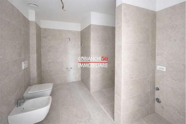 V000836 - NUOVO ATTICO, APE A4, CON ROOF TOP E GARAGE - Foto 15