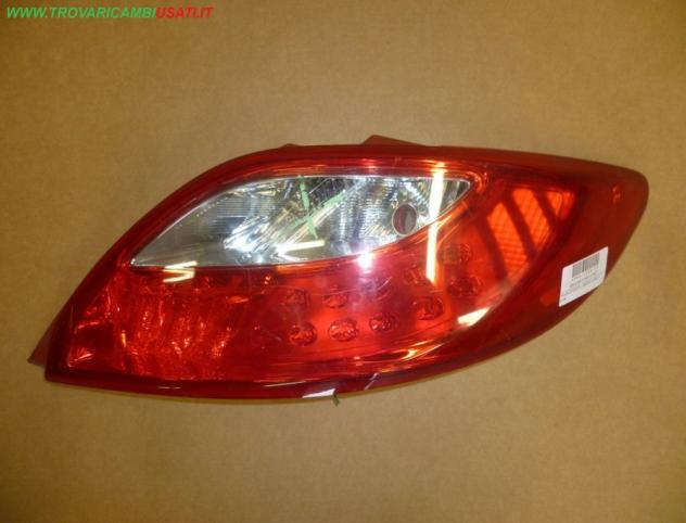 FANALE POST.D. MAZDA 2 (DE) 5 porte  Parti elettriche  Fanaleria  Fanali  Fanale post. sx. MAZDA - 2 5 porte - 01-10-2007 - 01-01-2011
