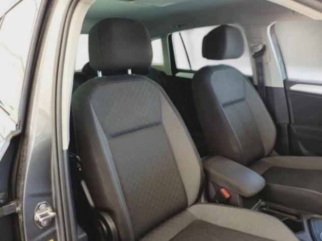 VOLKSWAGEN Tiguan 2.0 TDI SCR DSG 4MOTION Sport BMT rif. 23936633 - Foto 8
