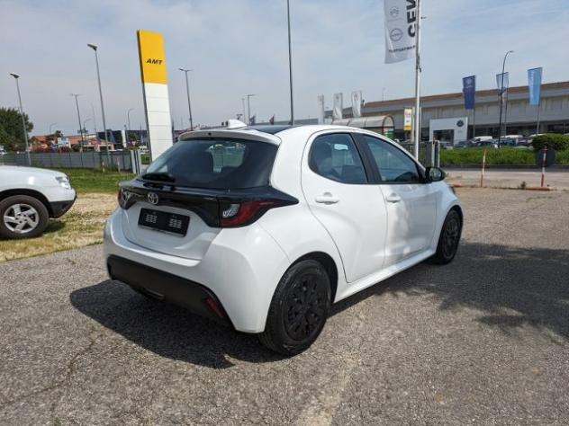 TOYOTA Yaris 1.0 5 PREZZO SENZA VINCOLO DI FINAZIAMENTO rif. 23999384 - Foto 3