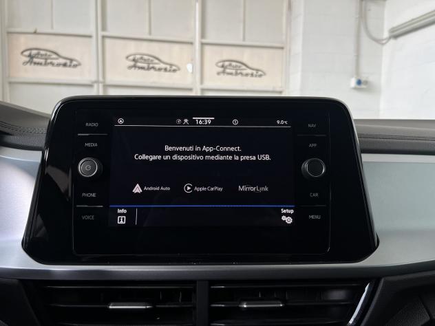 Volkswagen T-Roc T-Roc 2.0 tdi Life 150cv dsg tua da 249,00 al mese Cambio Automatico - Foto 10