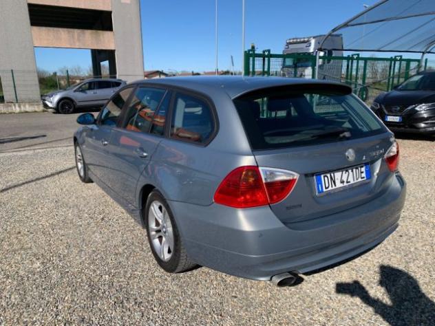 BMW 320 d cat Touring Futura rif. 23772132 - Foto 7