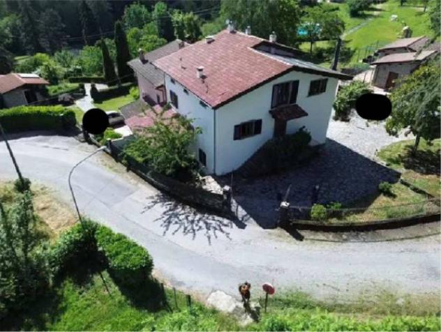 Immobile in asta di 109 m² con più di 5 locali in vendita a Camporgiano - Foto 4