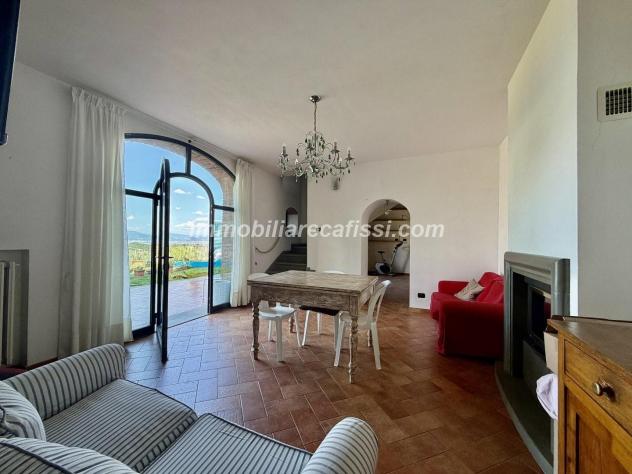 Colonica in vendita a Carmignano 188 mq Rif: 1324455