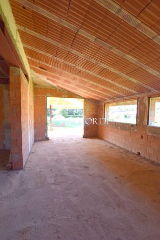 CASA INDIPENDENTE di 7 vani e di 320 mq (MONTEBELLUNA) rif. PCS55B - Foto 2