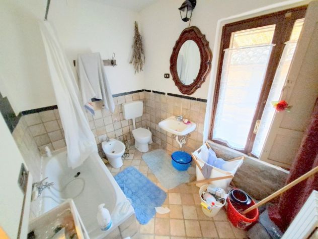 15KM DA MORTARA STAZIONE FS - PALESTRO PV - CASA DI PAESE AUTONOMA ARREDATA - Foto 8