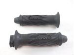 BENELLI VELVET 125 40001B47001Z R140060000000 COPPIA MANOPOLE MANUBRIO 99 - &hellip;