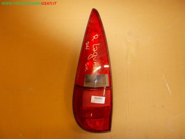 FANALE POST.S. RENAULT LAGUNA (B56/K56) Parti elettriche Fanaleria Fanali Fanale post. sx. RENAULT - LAGUNA - 01-06-1998 - 01-02-2001