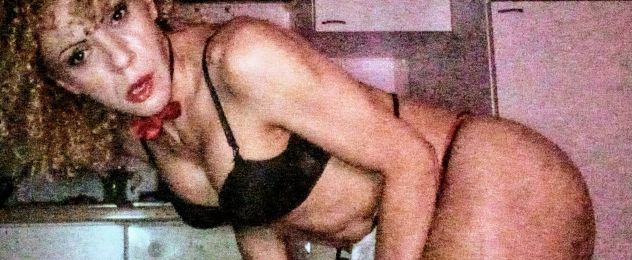 Letizia trans porcellina bionda e passiva Tel:3896852860