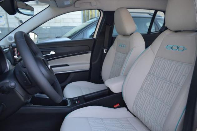 FIAT 600 Hybrid 100 CV MHEV DCT La Prima rif. 23891613 - Foto 8