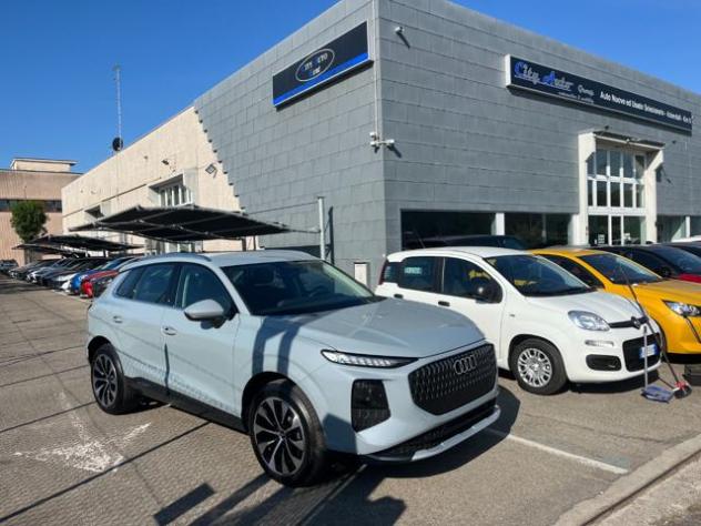 AUDI Q3 TDI 110 kW S tronic Business Advanced New Model rif. 23789766