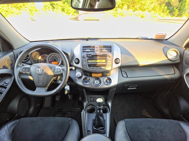 Toyota RAV 4 RAV4 2.2 D-4D 150 CV DPF Exclusive E5 Manuale 2010 4x4 - Foto 7