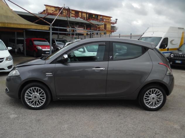 Lancia Ypsilon 1.3 MJT 16V 95 CV 5 porte S&S Gold - Foto 4